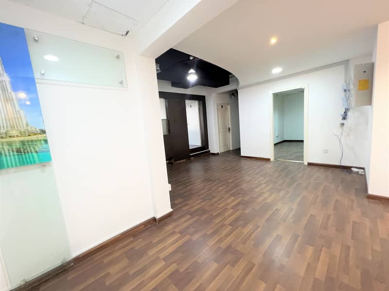 !! GOOD OFFICE AVAILABLE FOR RENT!! HOR AL ANZ