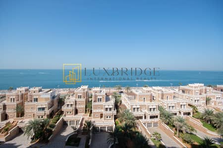 2 Bedroom Apartment for Sale in Palm Jumeirah, Dubai - Vacant Now | High Floor | Exclusive