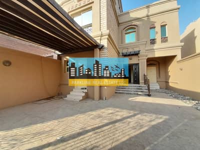 فیلا 6 غرف نوم للايجار في المرور، أبوظبي - فیلا في شارع المرور المرور 6 غرف 220000 درهم - 6319079