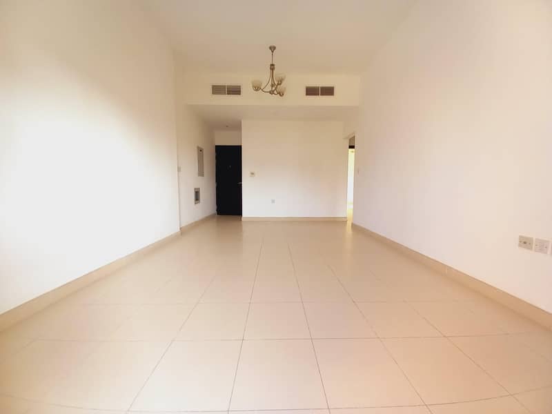 30 Days free. . . . . . . . . luxury spacious 2bhk apartment just 41985AED with Gym pool or Covered Parking