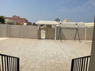 5 Bedroom Villa for Sale in Al Heerah Suburb, Sharjah - 5-BEDROOMS VILLA FOR SALE IN VERY GOOD LOCATION CLOSED TO MAIN ROAD WITH MAJLIS+GERAGE+BIG PLAYING A
