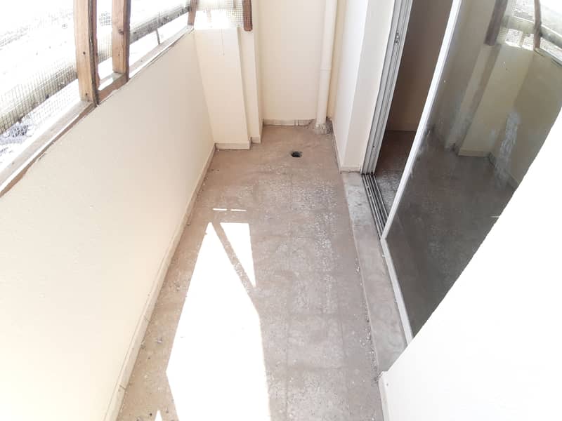 1 MONTH FREE ! FANTASTIC AND LUXURIOUS 2BHK ! WITH BALCONY ! VERY NEAT AND CLEAN BUILDINGDescription BEST BUY REAL ESTATE  ! JUST 18K ! 6 CHQ PAYMENT