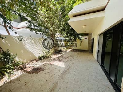 4 Bedroom Villa for Rent in Al Khalidiyah, Abu Dhabi - ►DUPLEX 4bhk  with Big Space + Backyard + 4 big rooms + 2 Cover Parking| Balcony | Terrace | Central Ac