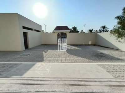 7 Bedroom Villa for Rent in Between Two Bridges (Bain Al Jessrain), Abu Dhabi - Lovely and huge Villa 7 Bed Room