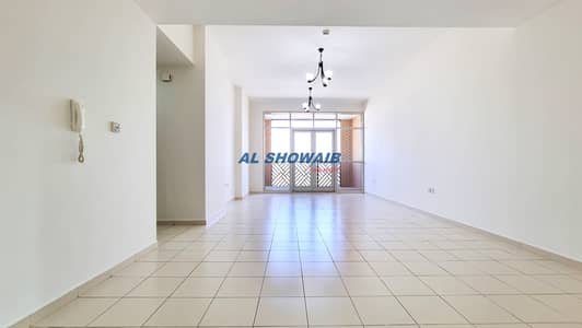 شقة 3 غرف نوم للايجار في القرهود، دبي - شقة في منطقة شارع المطار القرهود 3 غرف 105000 درهم - 5765732