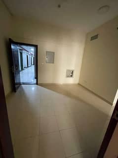 فرصة شقة للايجار بالشارقة - ابو شغارة - غرفتين وصالة و 2 حمام - 21000 مع شه