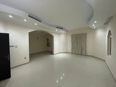 6 Bedroom Villa for Rent in Al Rahmaniya, Sharjah - Villa for rent in Rahmaniyah