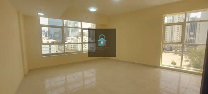 3 Bedroom Apartment for Rent in Al Mutawaa, Al Ain - Clean building | close to shops | family home | Available !