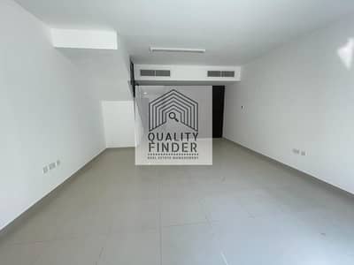 3 Bedroom Villa for Rent in Al Reef, Abu Dhabi - VACANT VILLA WITH BEAUTIFUL VIEW @130K