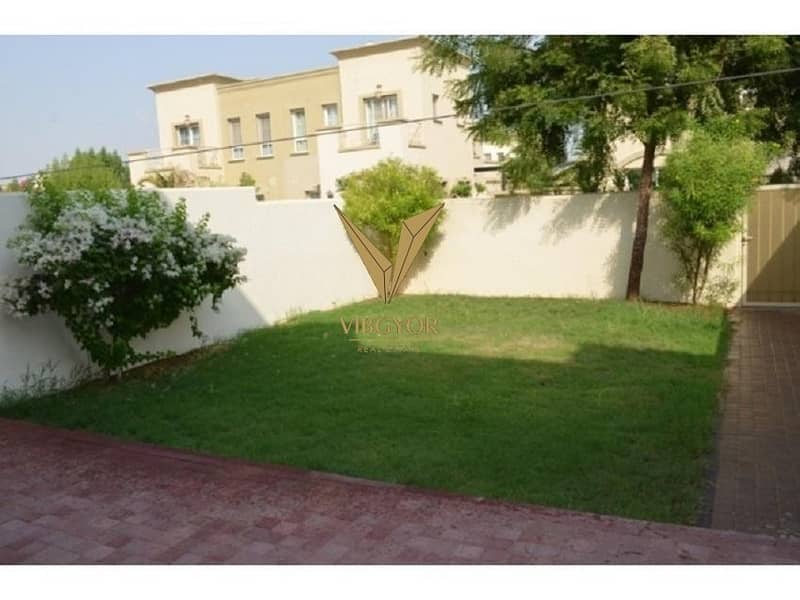 Type 4M Well maintained villa in Springs 1