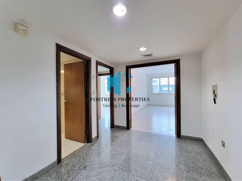 ⫷Parking | Huge One Bedroom w/ Built in Wardrobes | Corniche Road⫸