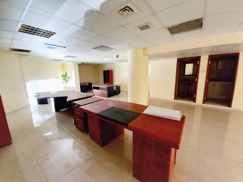 Sophisticated Private Office | Open Layout | 1,399 SQ FT / 130 SQM