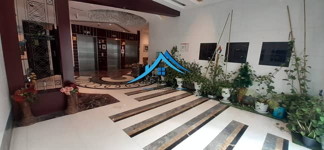 فلیٹ 2 غرفة نوم للايجار في آل نهيان، أبوظبي - شقة في المعمورة آل نهيان 2 غرف 56000 درهم - 6259801
