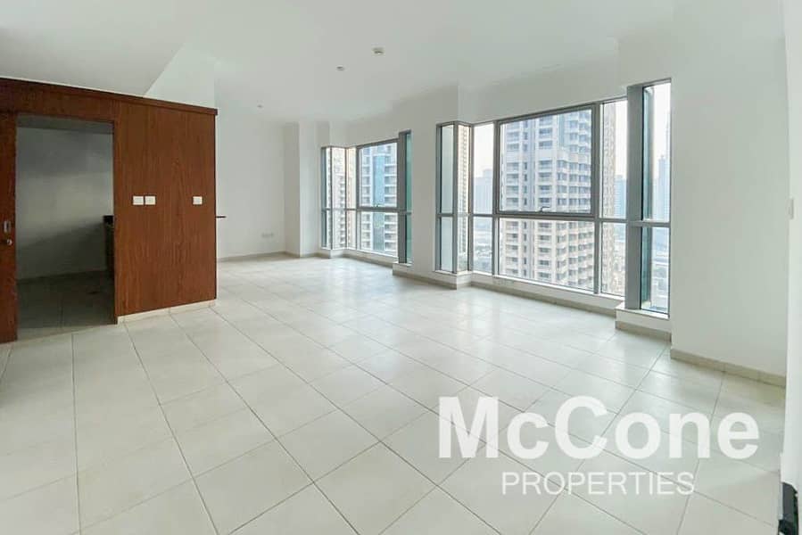 High Floor | Spacious Apartment | Vacant Now