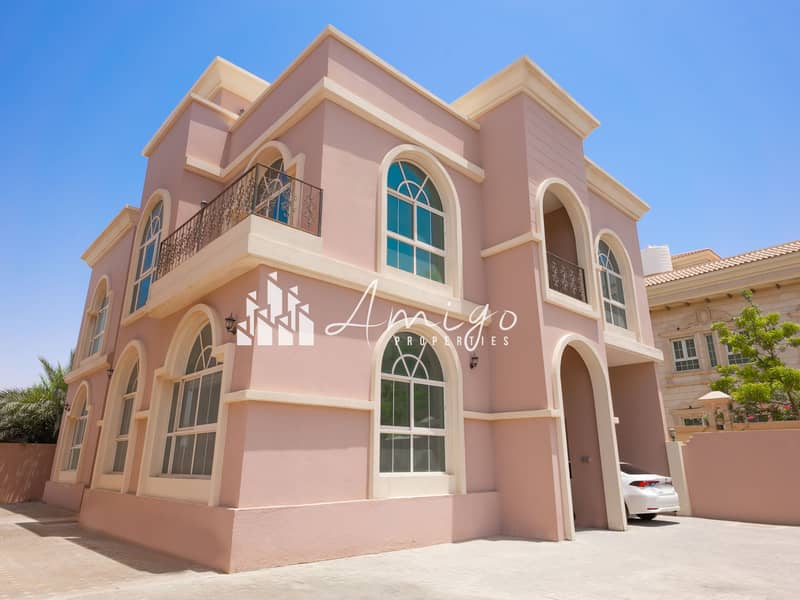 Stunning Villa| Well Maintained| Spacious Layout