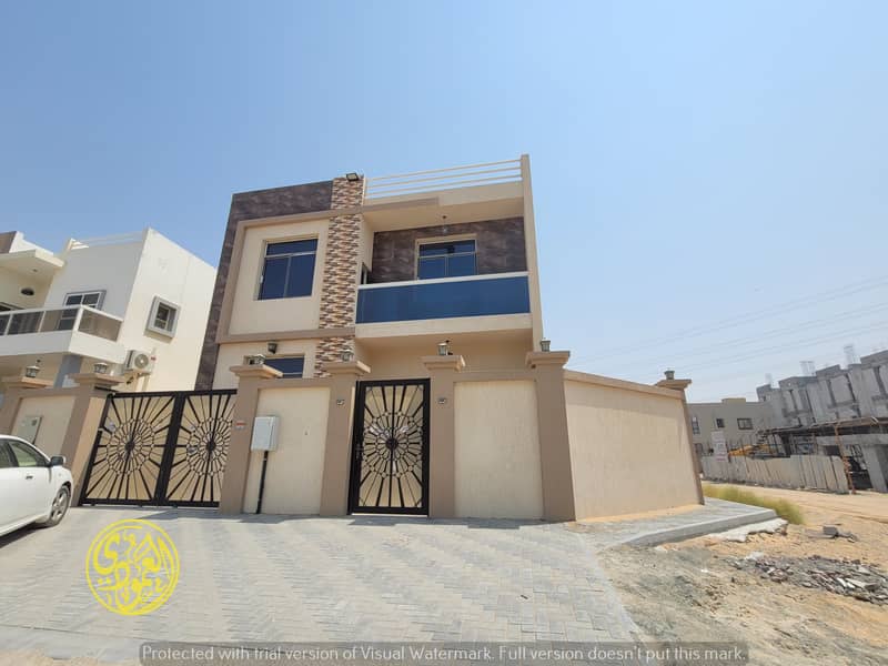 For sale villa corner two streets with water, electricity and air conditioners, cash or monthly installments for 25 years