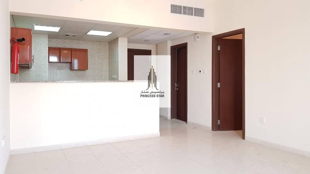 One Bedroom Hall With Balcony  For Rent In Emirates Cluster, International city