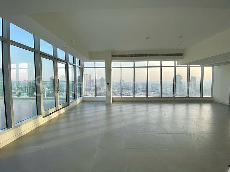 位于朱美拉环形村(JVC)，JVC第10区，滨江公寓 3 卧室的顶楼公寓 2800000 AED - 6332256