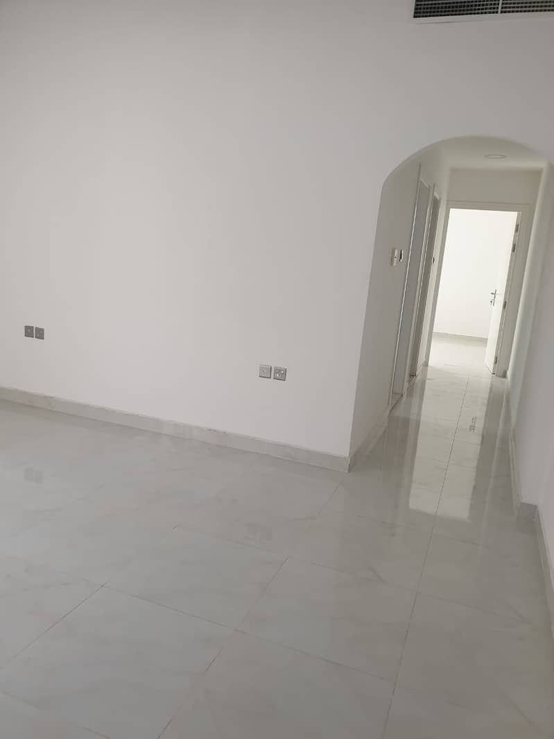 One-bedroom apartment for annual rent in Ajman, Al Rashidiya 3