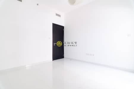 فلیٹ 1 غرفة نوم للايجار في مجمع دبي ريزيدنس، دبي - شقة في بناية الزرعوني مجمع دبي ريزيدنس 1 غرف 39000 درهم - 6333459
