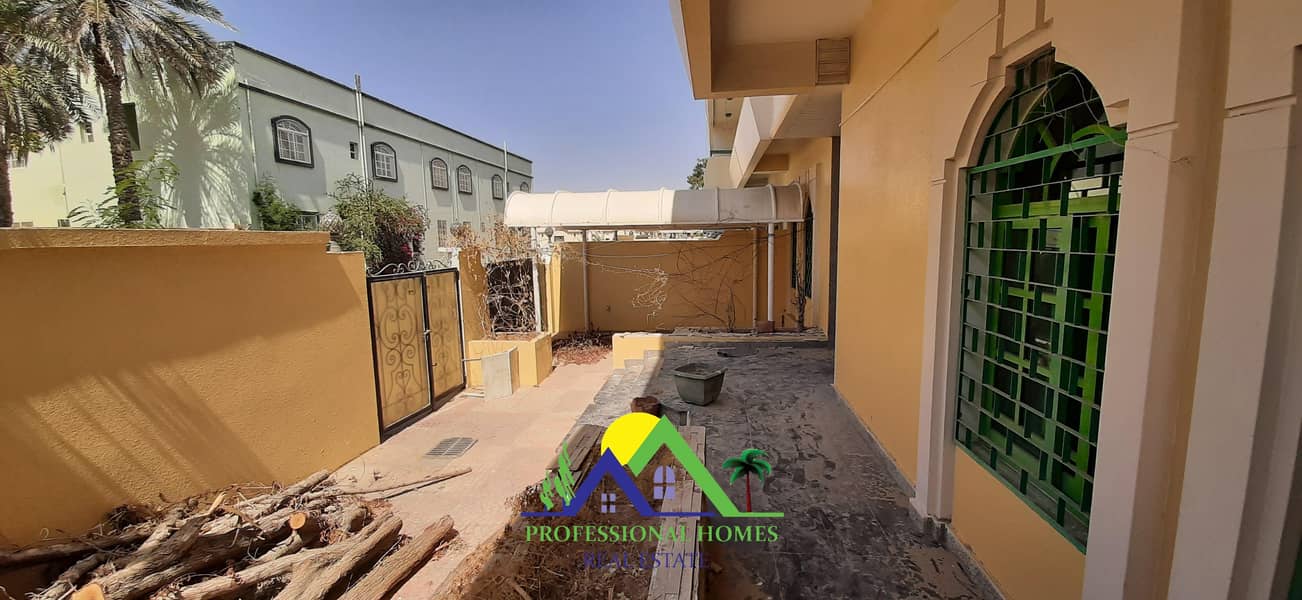 Private entrance 4bedrooms with majlis| Duplex| Maid room
