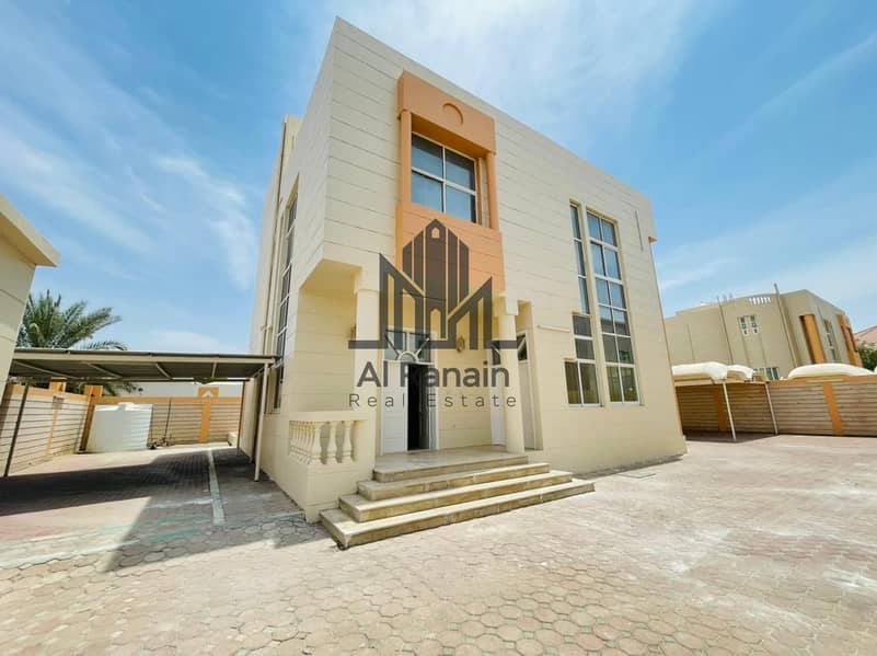 Вилла в Аль Маракхания, 4 cпальни, 85000 AED - 5916895