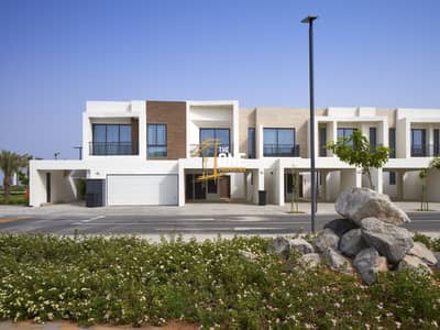 2 Bedroom Villa for Sale in Mina Al Arab, Ras Al Khaimah - Spacious 2 Bedrooms Premium Marbella Townhouse