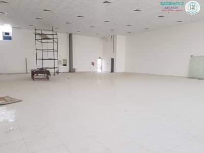 Showroom for Rent in Industrial Area, Sharjah - BRAND NEW SHOWROOM WITH 49.5KV SEWA LOAD AVAILABLE IN INDUSTRIAL AREA 12