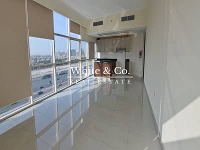 2 Bedroom Flat for Rent in Jumeirah Village Circle (JVC), Dubai - 2 bed + Maids | Golf course view | High Floor