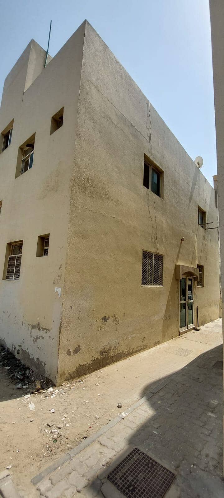 Здание в Аль Ярмук, 17 спален, 1800000 AED - 6336422