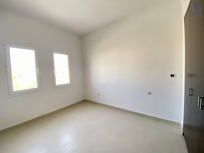 BRAND NEW | 3BR+MAID | VACANT