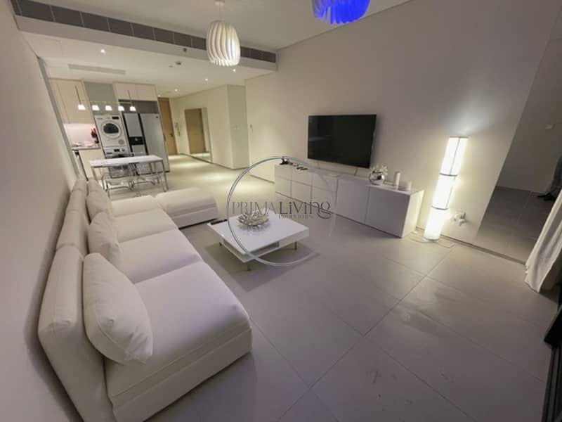 Panoramic Views | Luxurious 2 Bedrooms + Maids room | Fully Furnished
