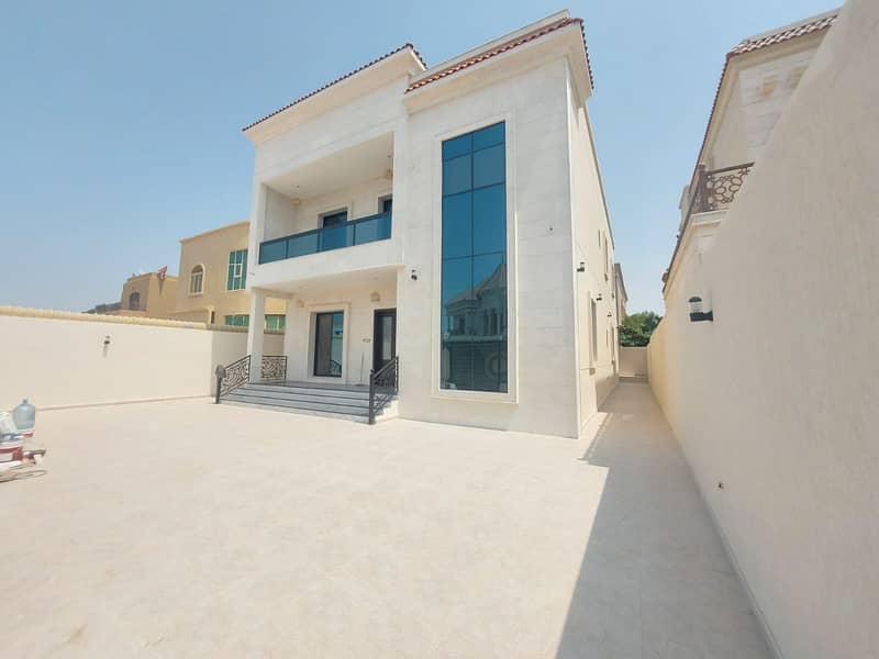 Villa for sale in Al Mowaihat, the first inhabitant, on an area of 5000 feet, super deluxe finishing, without down payment