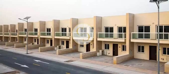 3 Bedroom Villa for Rent in Al Warsan, Dubai - Al Warsan Village 3 BR with a Maid\'s Room for RENT