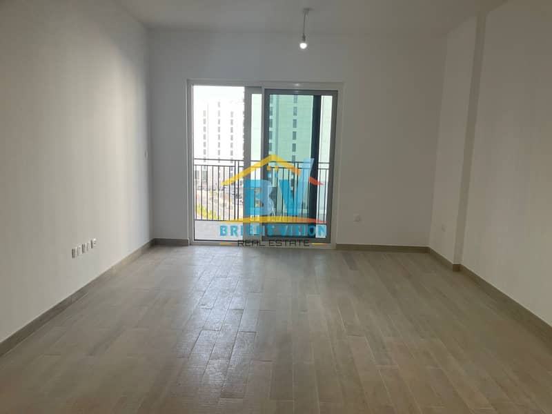 BRAND NEW!  Beautiful Canal View 1BHK +Laundry Room / With Nice Balcony