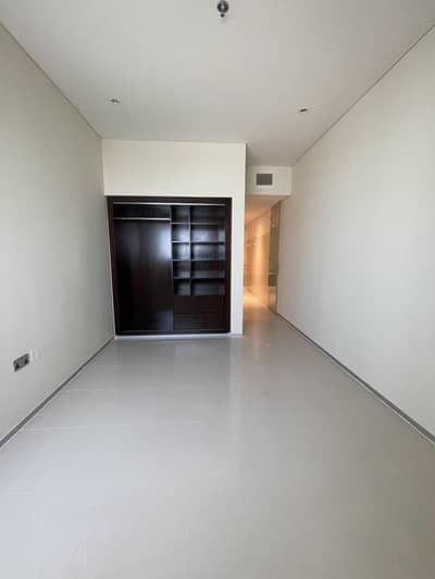 2 Bedroom Apartment for Rent in Sheikh Zayed Road, Dubai - Two bedroom duplex on high floor with Sea views