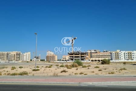 Plot for Sale in Umm Al Sheif, Dubai - Prime Freehold Land for Villa | Near Burj Al Arab