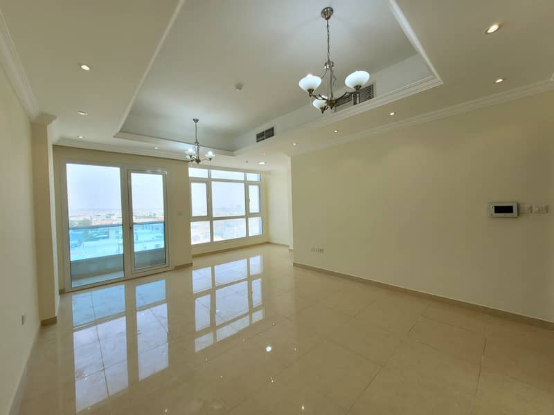 3Bedrooms Gym And Pool With Parking Just In 75k