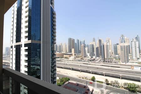 شقة 2 غرفة نوم للايجار في أبراج بحيرات الجميرا، دبي - شقة في بوابة دبي الجديدة 1 مجمع Q أبراج بحيرات الجميرا 2 غرف 70000 درهم - 6341716