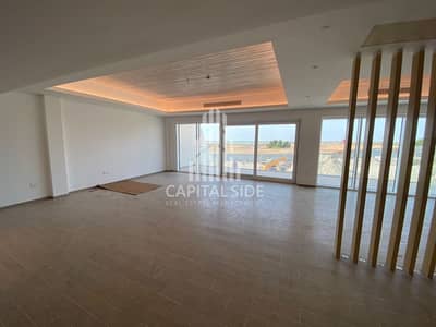 4 Bedroom Villa for Rent in Yas Island, Abu Dhabi - Brand New Beach House with Full Golf and Sea View