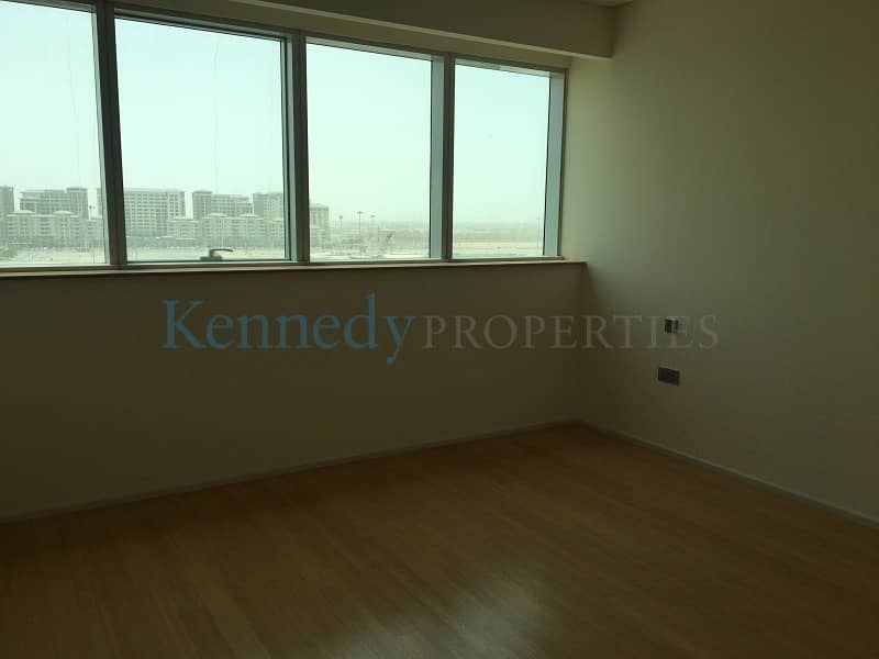 HOT DEAL 1 bedroom with balcony High Floor