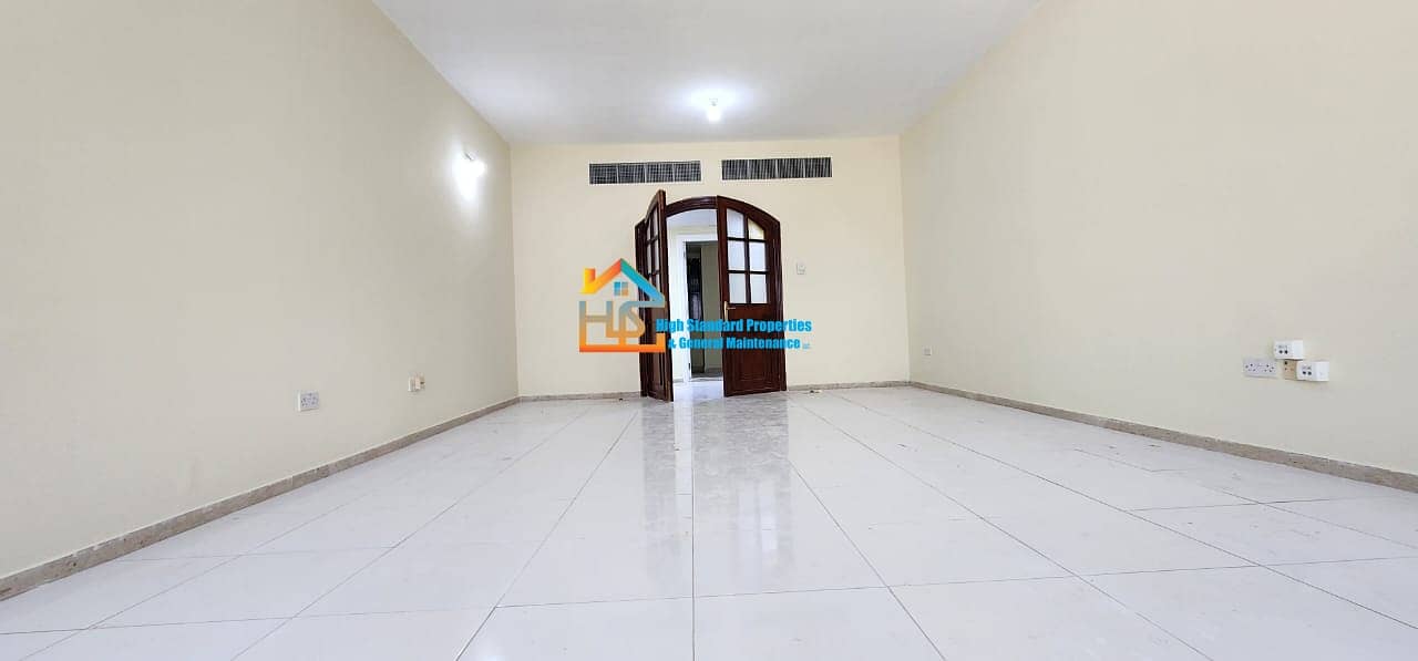 Квартира в улица Аль Наджда, 2 cпальни, 53000 AED - 6342074