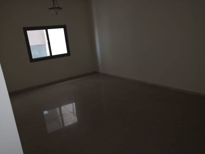 4 For sale an apartment of 3 rooms and a hall with a balcony in Al Majaz 3 in Al Serhi Tower