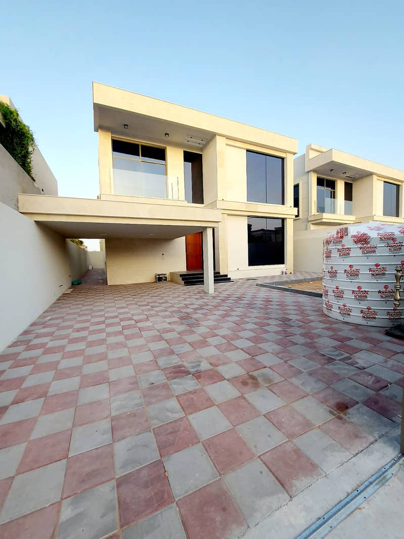 Luxury villa for sale, first inhabitant, in Ajman, opposite the Academy, near Sheikh Ammar Street, two minutes from the exit of Sheikh Mohammed bin Za