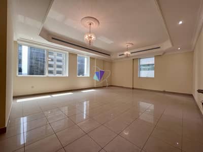 شقة 2 غرفة نوم للايجار في الزاهية، أبوظبي - شقة في الزاهية 2 غرف 70000 درهم - 6344106