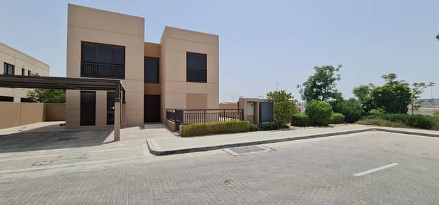 Villa for Rent in Muwaileh, Sharjah - Commercial Villa For Rent in Al Zahia | Ready | Shell & Core