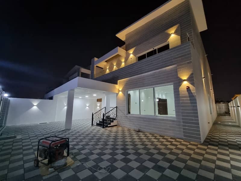 New villa for rent with 5 master rooms, hall and Majlis with excellent finishing