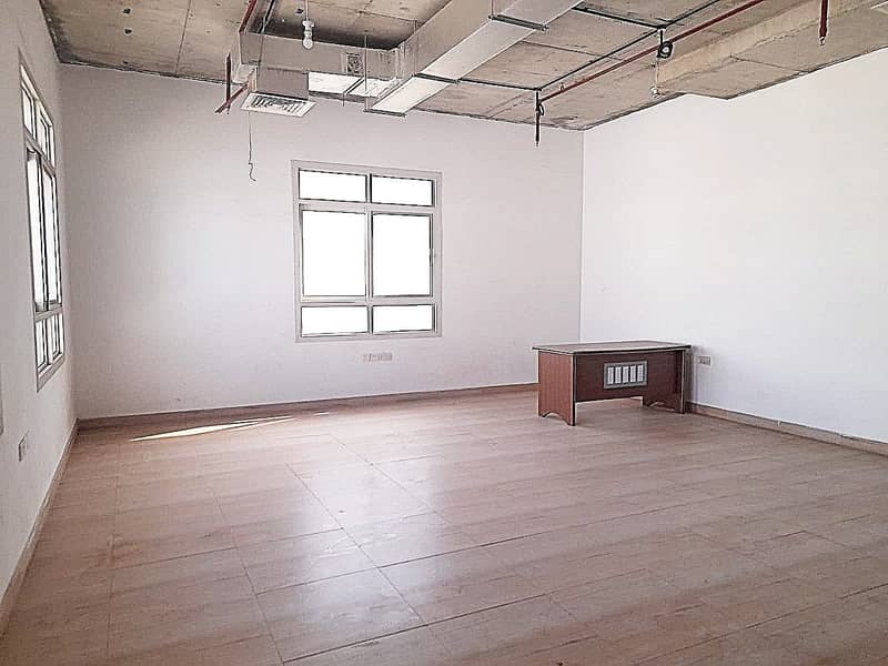 Office available for rent in Ras Al Khor - AED 52,000/- 794 SQFT