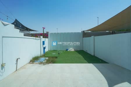 3 Bedroom Villa for Rent in Al Reef, Abu Dhabi - Single Row | 3BR + Study Room |  2 Parking Slots
