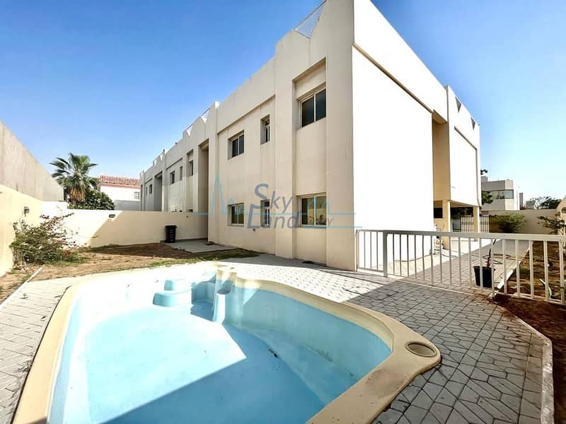 Stunning 4BR+Maid Modern Villa|Private Pool/Garden